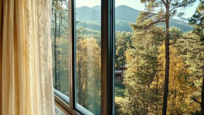 Инновации в туристической инфраструктуре использование карнизов с электроприводом